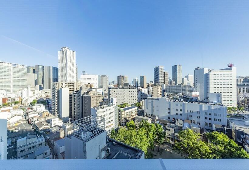 غرفة قياسية ثلاثية, Hanshin Annex Osaka