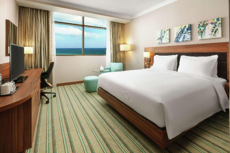 Полулюкс Кровать Кинг, Hilton Garden Inn Al Jubail
