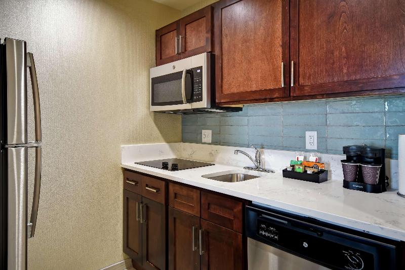 带大床的套房, Homewood Suites By Hilton Salt Lake City Airport