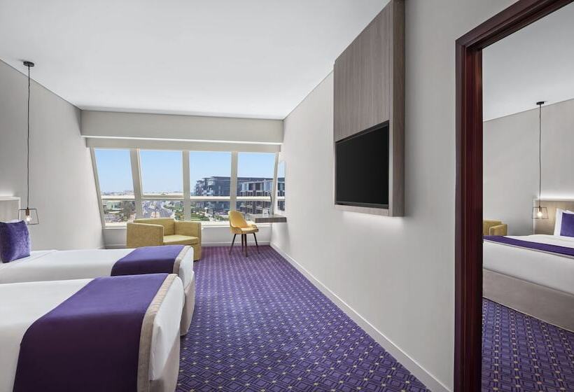 Номер Премиум Вид на Город, Leva Hotel And Suites, Opposite Downtown