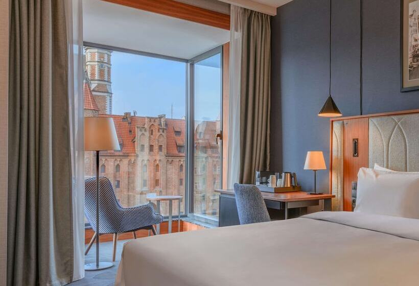 Номер Superior Вид на Реку, Radisson Hotel & Suites, Gdansk, Wyspa Spichrzów