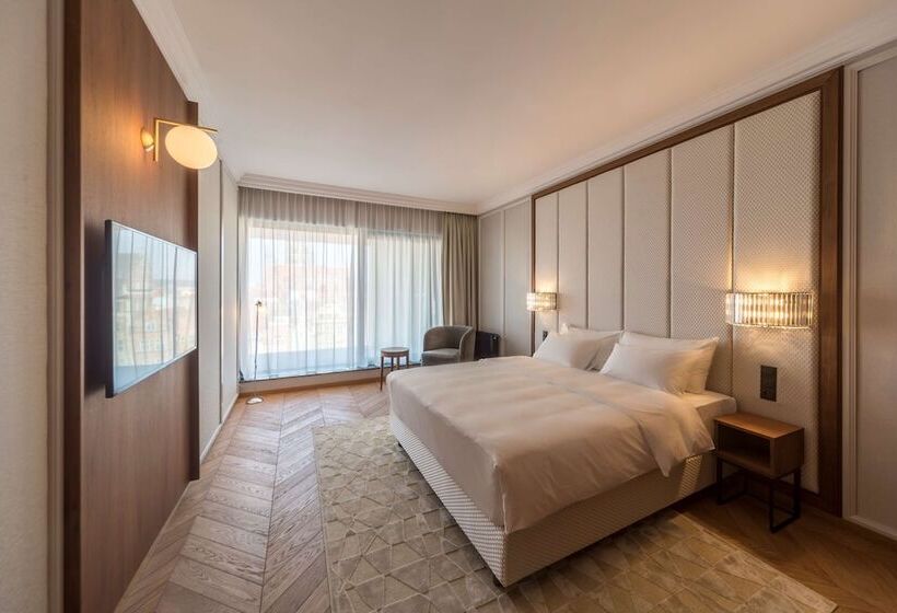 Люкс Вид на Реку, Radisson Hotel & Suites, Gdansk, Wyspa Spichrzów