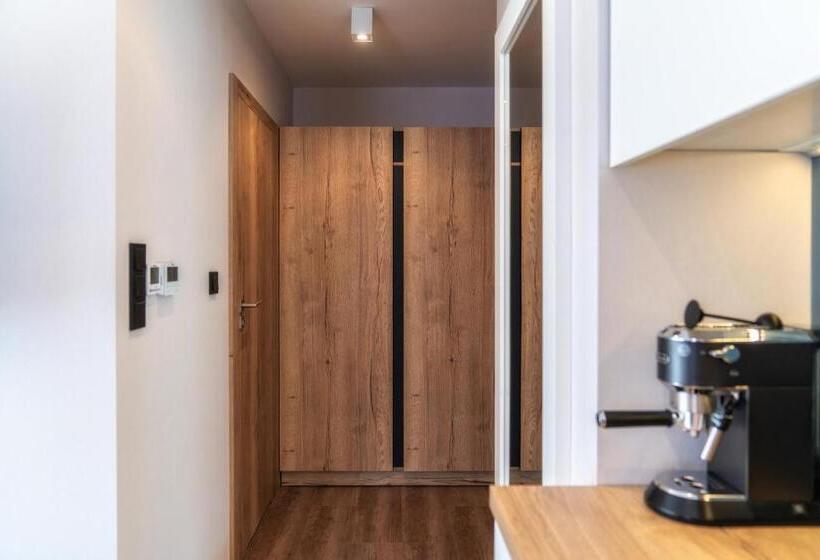 Апартаменты 1 Спальня, Meta Apartments