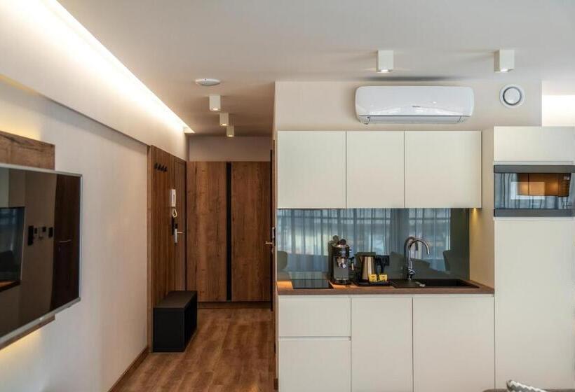 Апартаменты 2 Спальни, Meta Apartments