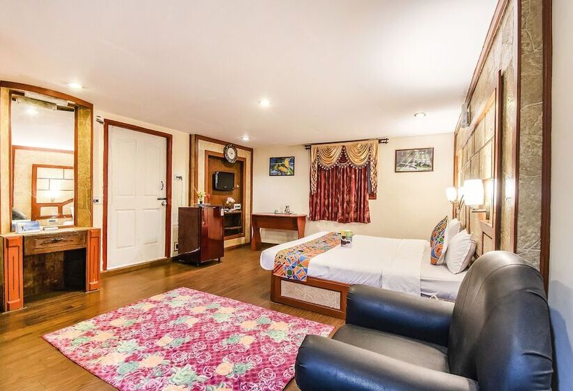 سوییت, Fabhotel Roshan Residency   Nr Kurinji Andavar Temple