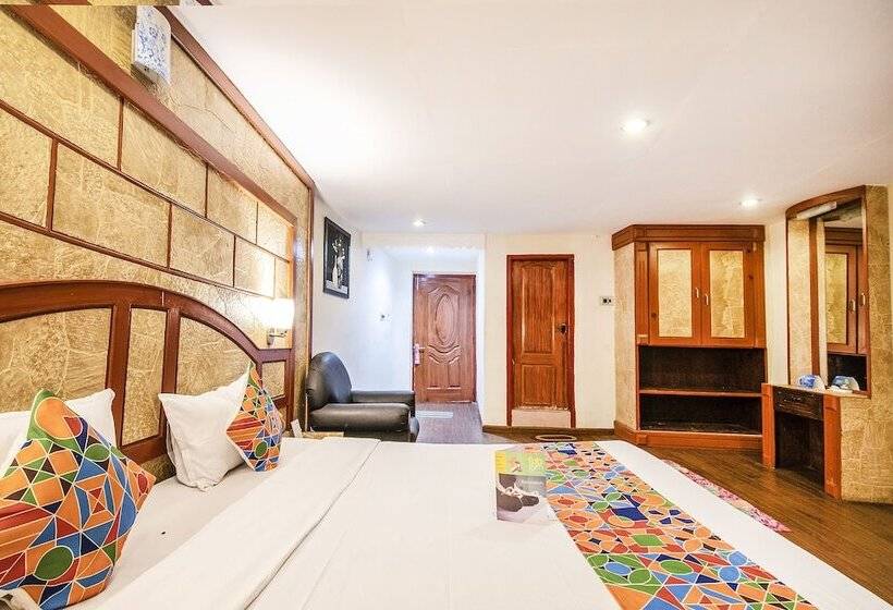 سوییت, Fabhotel Roshan Residency   Nr Kurinji Andavar Temple