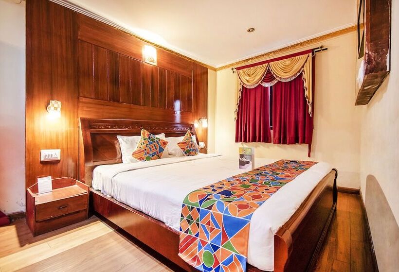 اتاق خانوادگی, Fabhotel Roshan Residency   Nr Kurinji Andavar Temple