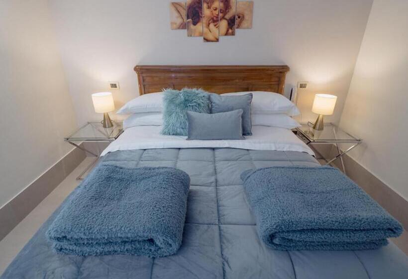 Номер Стандарт Трехместный, Relais Palazzo Duomo B&b