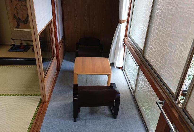 스탠다드 4인용 룸 공용 욕실, Wajimaya Ryokan