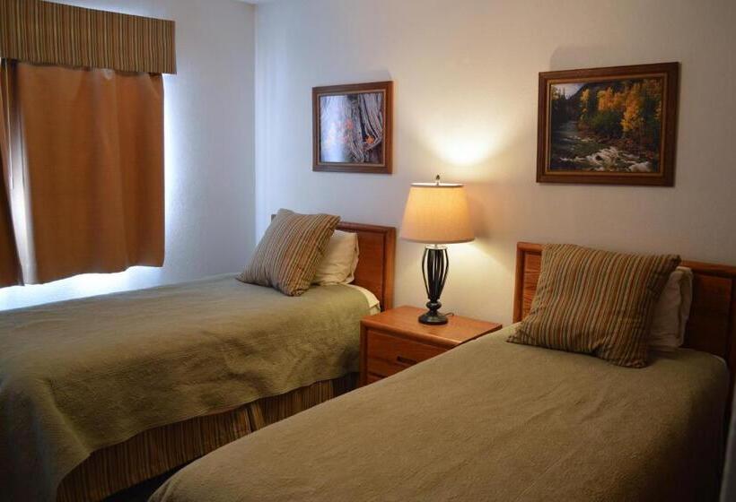 Апартаменты 2 Спальни, Pines At Meadow Ridge