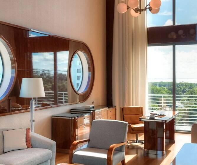 Президентский Люкс, Mr. C Miami  Coconut Grove