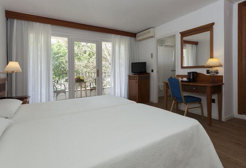 Quarto Estandar com Sacada, Araxa  Adults Only