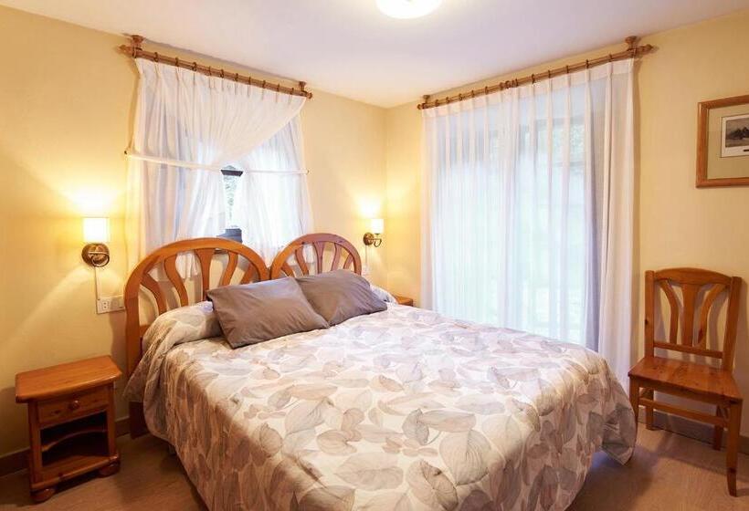 Номер Стандарт Вид на Горы, La Casona De Mestas