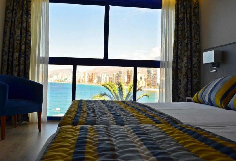 Habitación Triple Estándar Vista Mar, Lido