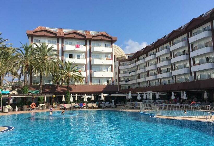 اتاق خانوادگی با چشمانداز استخر, ALEGRIA Florida Park