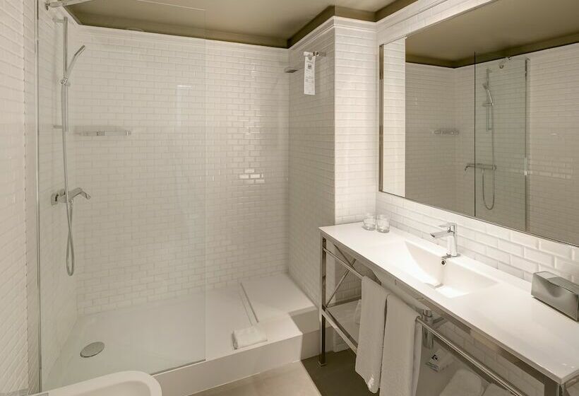 Номер Superior, Granvia