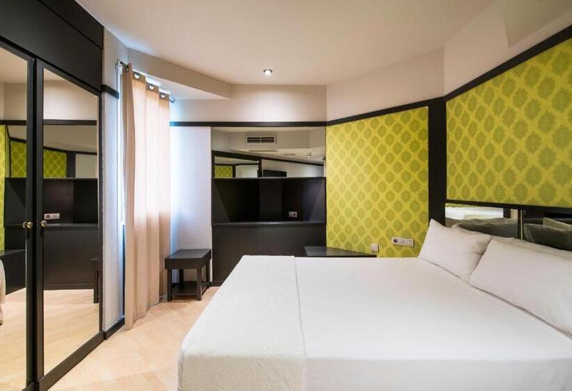 Номер Стандарт, Motel Punt 14