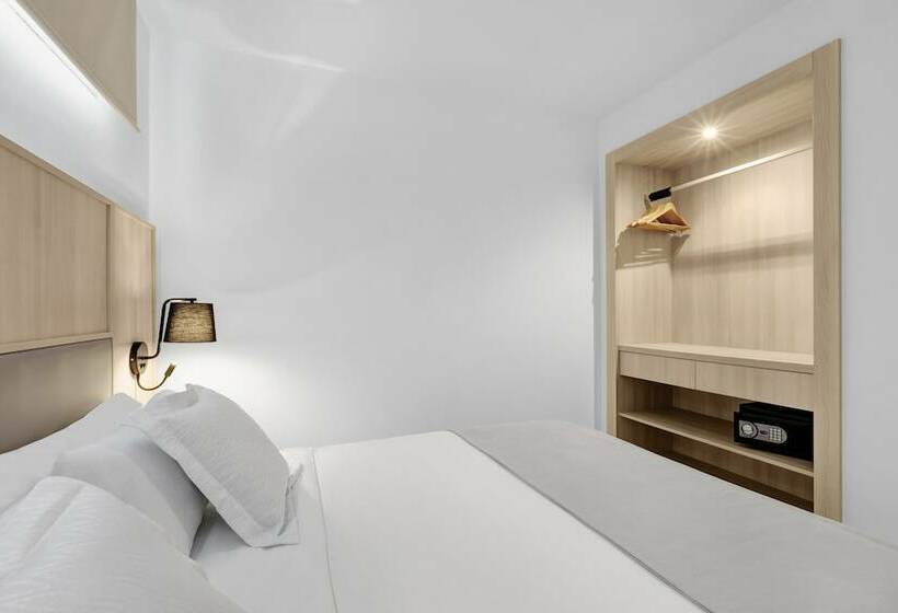 Люкс, Palmanova Suites By Trh