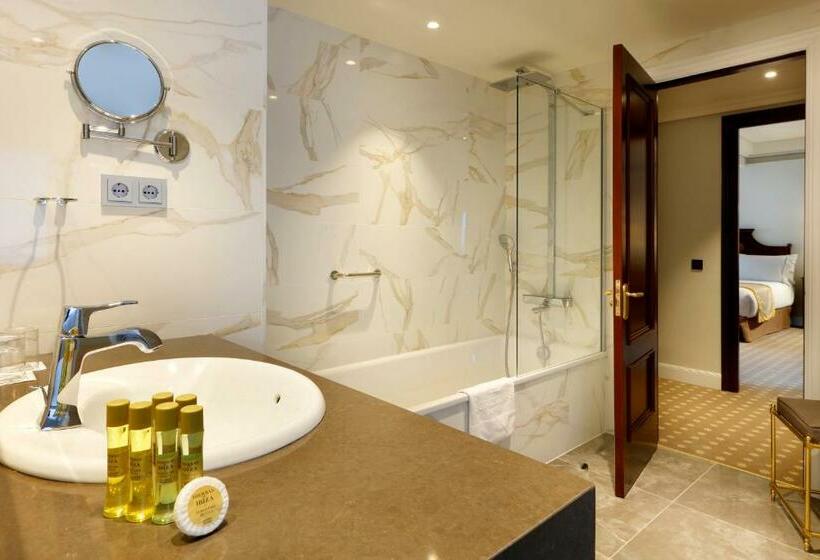 수피리어 룸 바다 전망, Eurostars Hotel Real