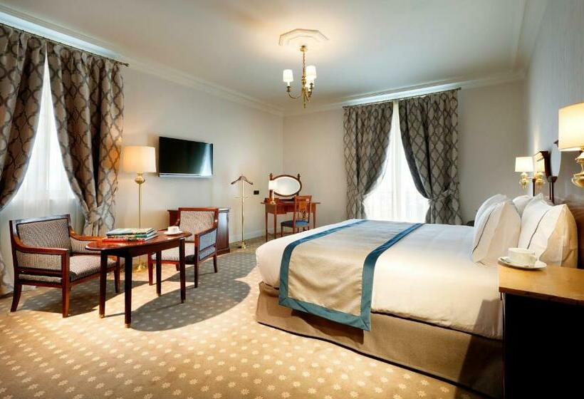 주니어 스위트, Eurostars Hotel Real