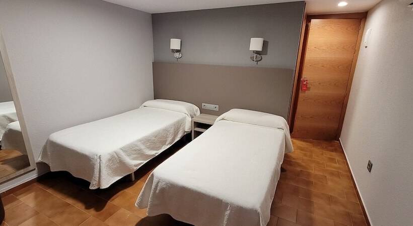 Habitación Estándar Individual, Meson De L’ainsa