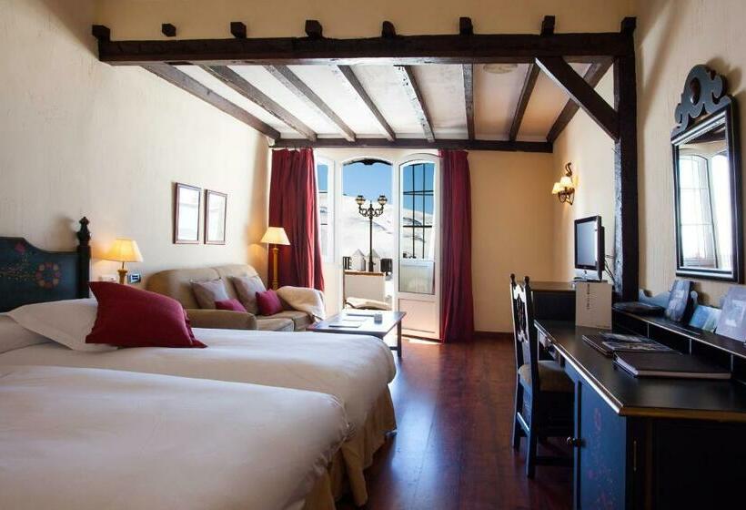 Habitación Superior Vista Montaña, Vincci Selección Rumaykiyya