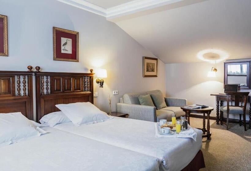 Номер Basic, Parador De Ferrol
