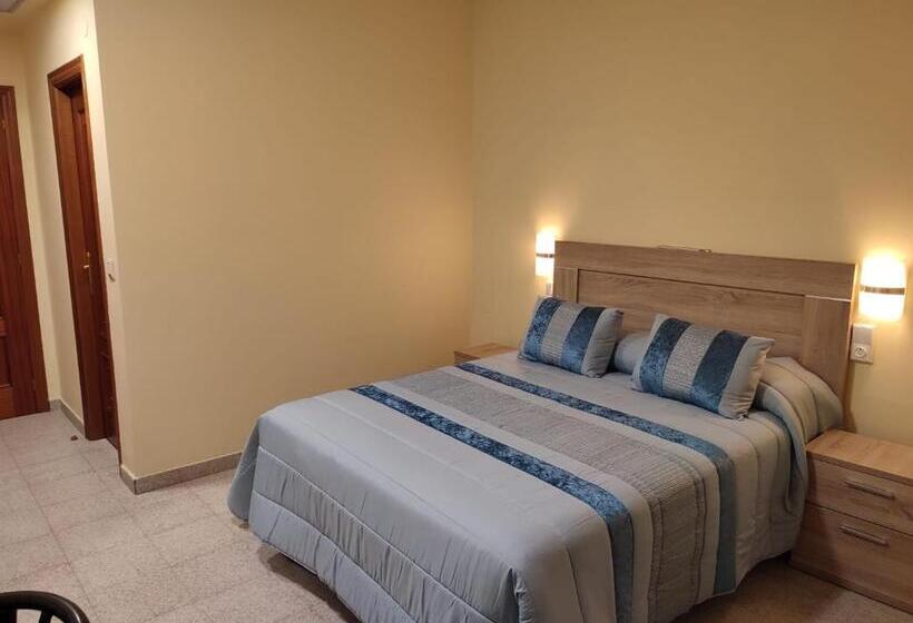Standard Yhden Hengen Huone, Novo