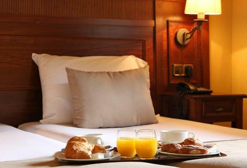 Номер Стандарт Трехместный, Rvhotels Tuca