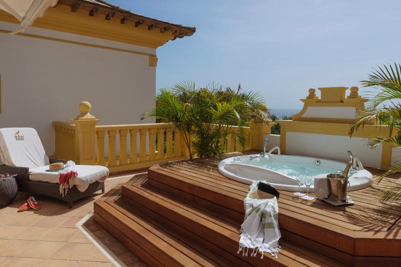 Люкс Вид на Море, Bahia del Duque