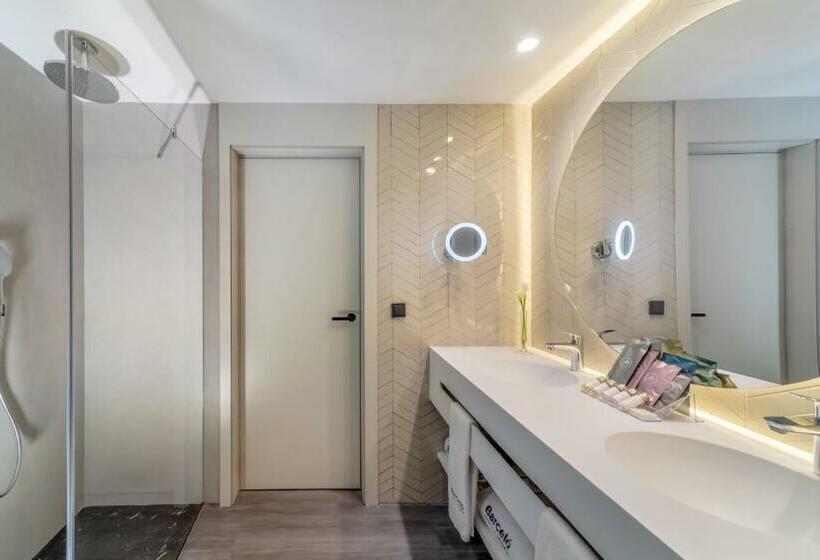 اتاق پرمیوم, Barcelo Sevilla Renacimiento