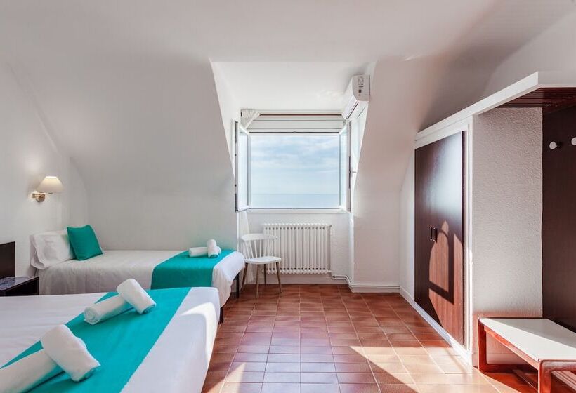 Triple Room Sea View, Checkin Torredembarra