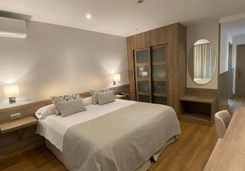 Номер Стандарт, Colon Rambla