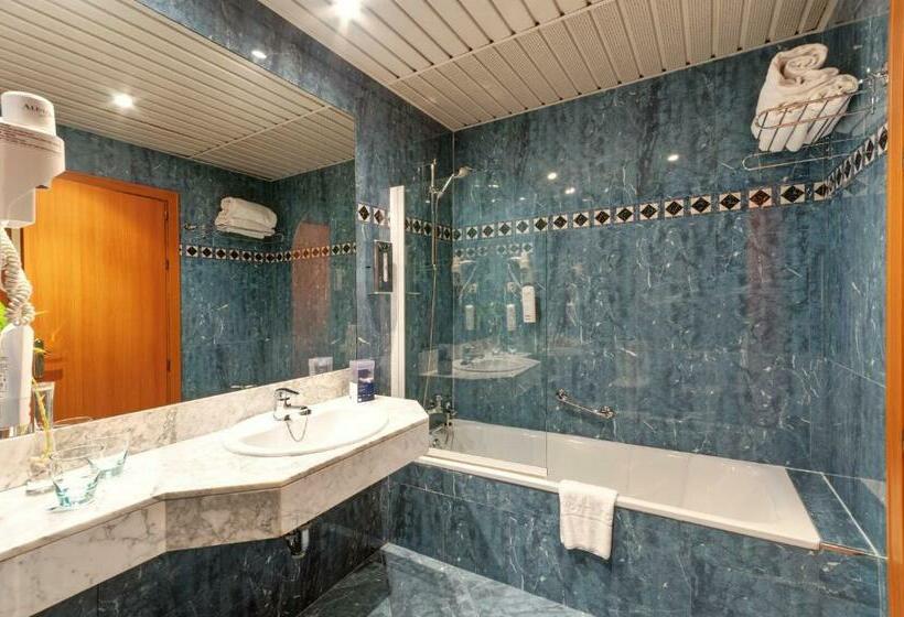اتاق استاندارد, Exe Sevilla Macarena