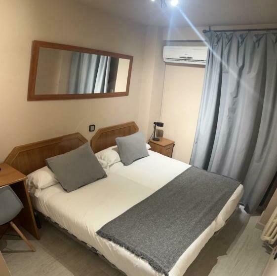 Номер Стандарт, Hostal Arenal