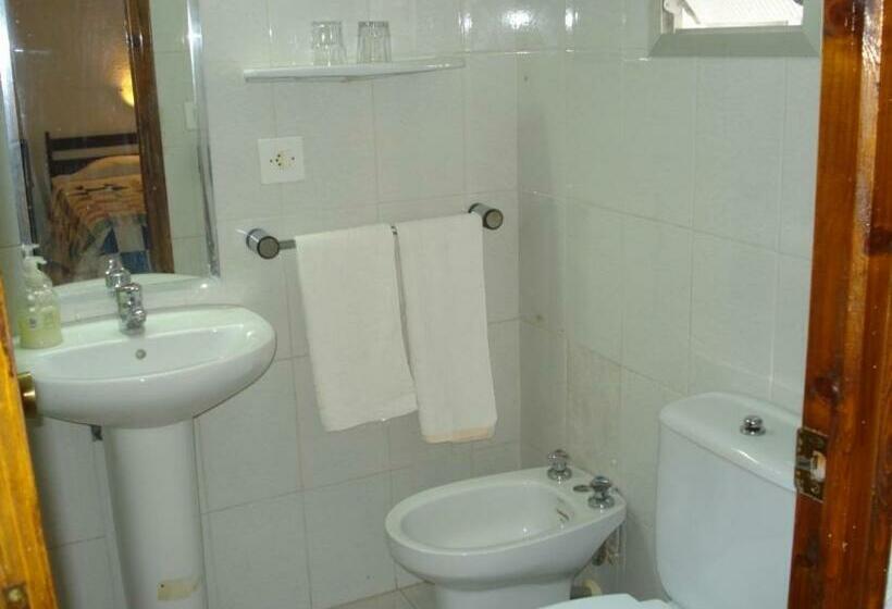 غرفة قياسية, Barraca Suites