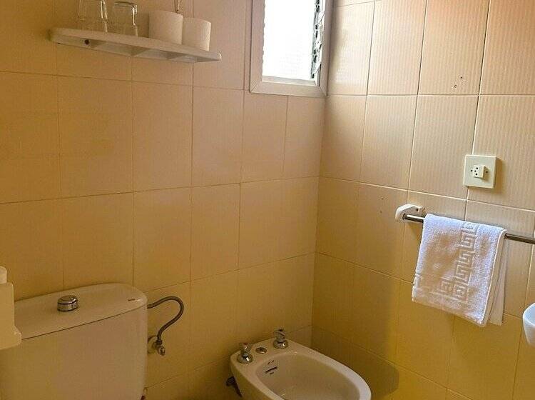غرفة قياسية, Barraca Suites