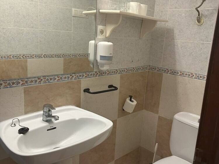 غرفة قياسية مطلّة علي البحر, Barraca Suites
