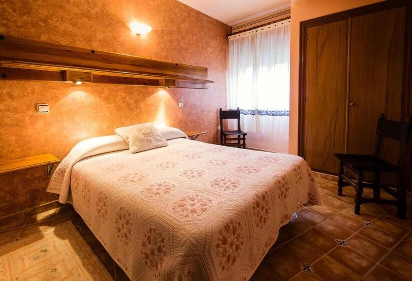 Habitación Estándar Individual, Hostal Romi