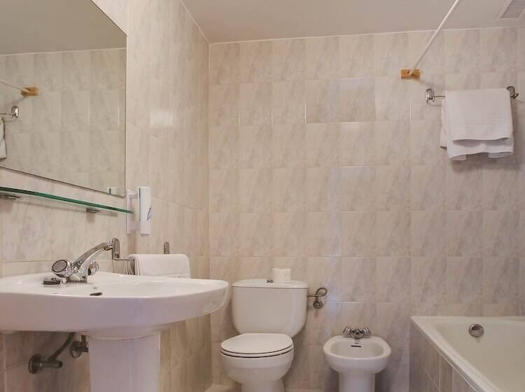 Номер Стандарт, Hostal La Posada