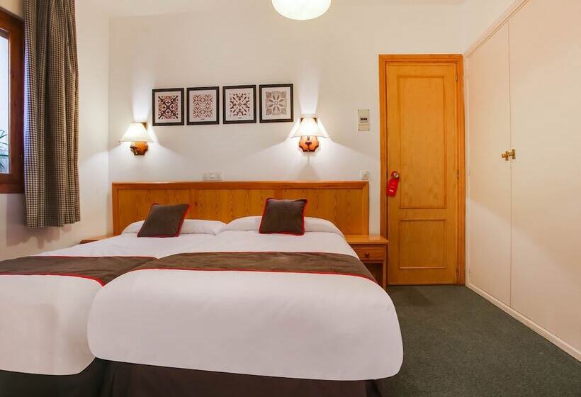 Номер Стандарт Трехместный, Hostal La Posada