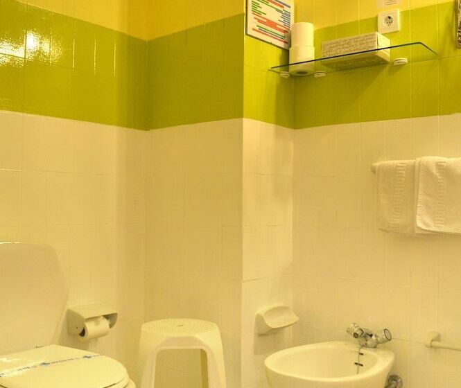 スタンダードルーム, Hostal Altamar