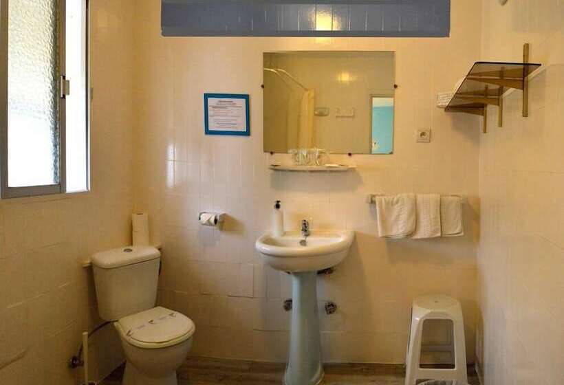 スタンダードトリプルルーム, Hostal Altamar