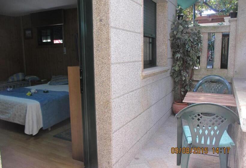 חדר משפחתי, Playa Samil Vigo