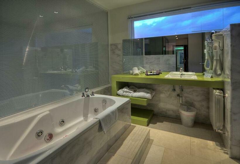 Junior Suite Vista Montaña, Spa Sinagoga