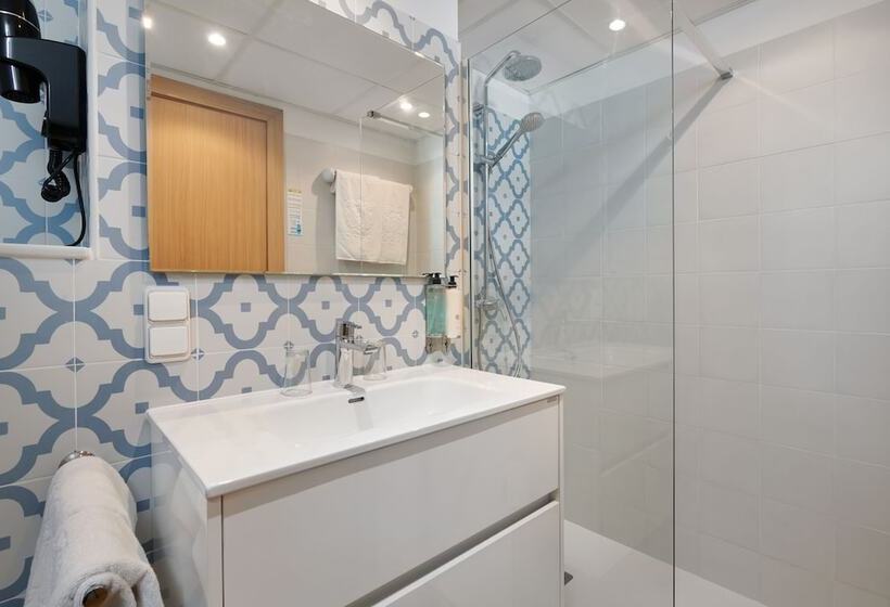 Студио Базик, Apartamentos Cala Santanyi