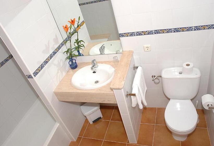 Номер Economy, Hostal Cala Ratjada