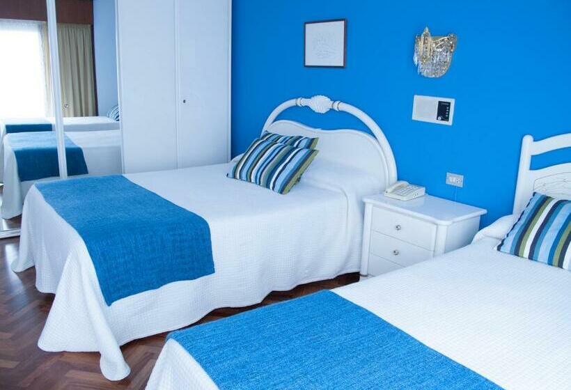스탠다드 트리플 룸, Hostal La Provinciana