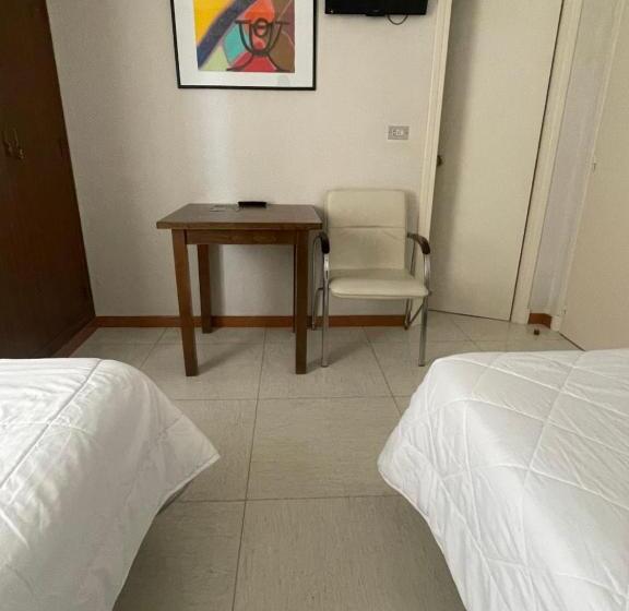 스탠다드 룸, Hostal Ochoa