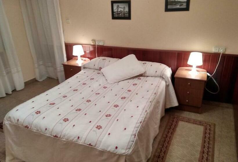 스탠다드 룸, Hostal Mayo